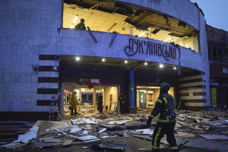 Russia strikes kill three in central Kyiv at critical moment in Ukraine conflict