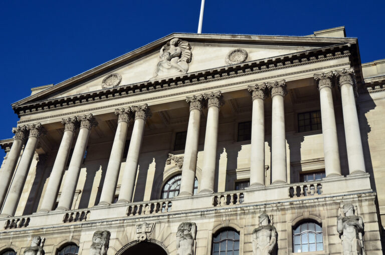 FTSE 100 closed at 10,881.90, up 3.13% on the week per Dow…
